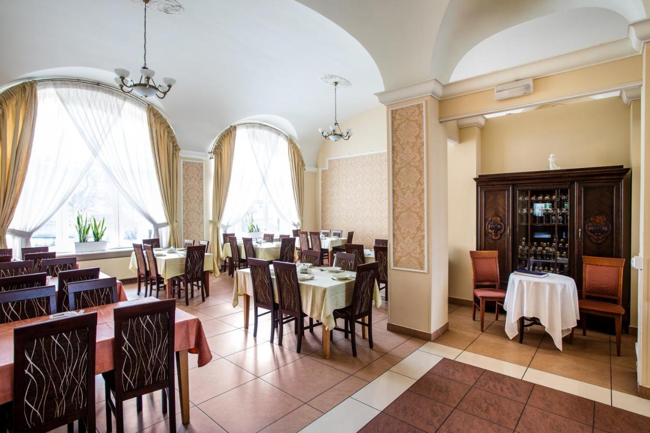 Polonia Hotel Kudowa-Zdrój Exterior foto